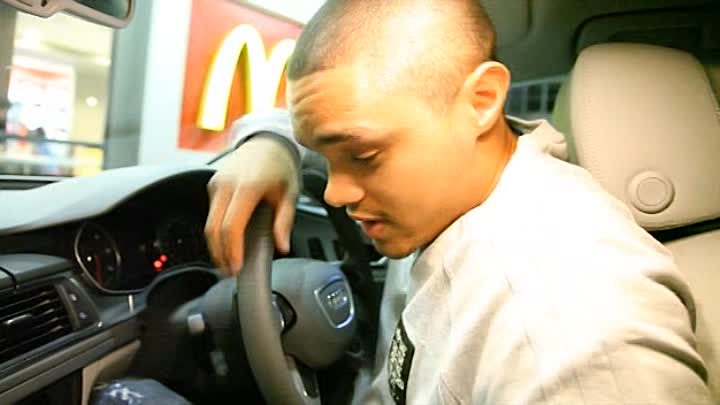 ⁣Trevor Noah 2012 Thats Racist 3 Cape Town