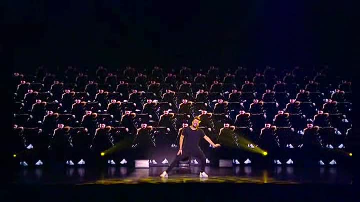 ⁣Kev Adams Sois 10 Ans La Derniere 2019 FRENCH HDRip XviD-EXTREME