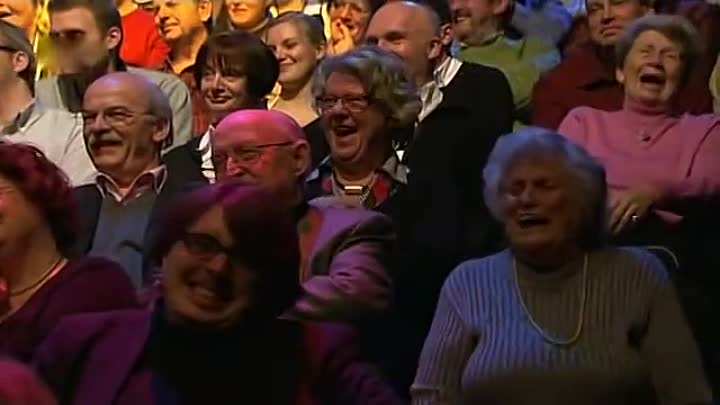 Ohne Kapp undenkbar Gerd Dudenhoeffer spielt Heinz Becker (360p_24fps_H264-128kbit_AAC)