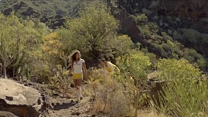 ⁣Girls With Balls 2019 HDRip XviD AC3-EVO