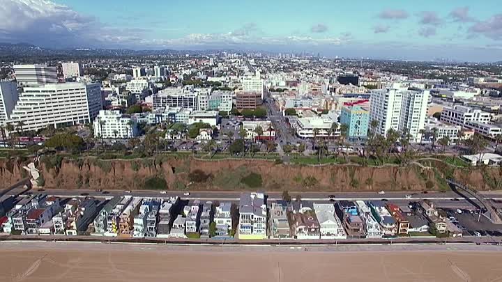 Guest House 2020 BDRip XviD AC3-EVO