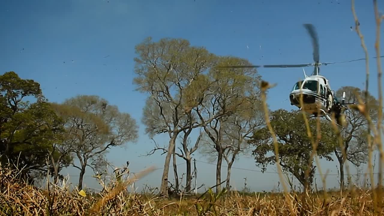 ⁣Heist 2015 1080p BluRay x264 [YTS AG]