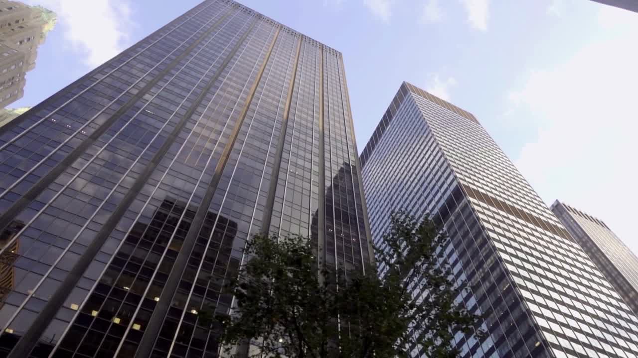 The Love Issue 2023 1080p WEBRip x264 AAC-