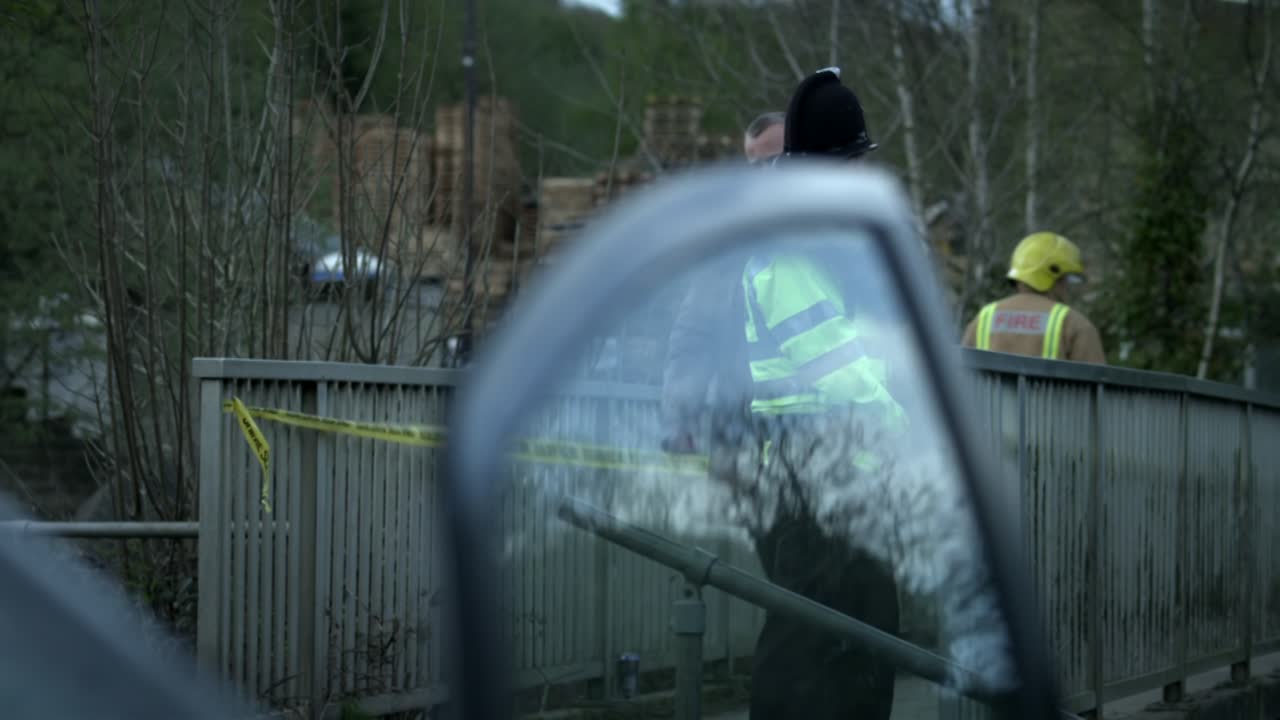 S01E03 -Playing with Fire