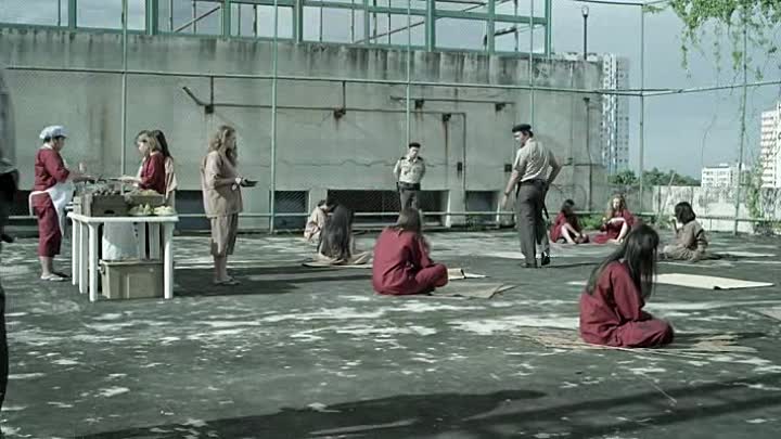 ⁣Locked Up 2017 BRRip XviD AC3-EVO