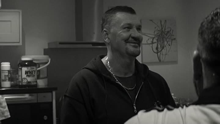 ⁣Muscle 2020 HDRip XviD AC3-EVO