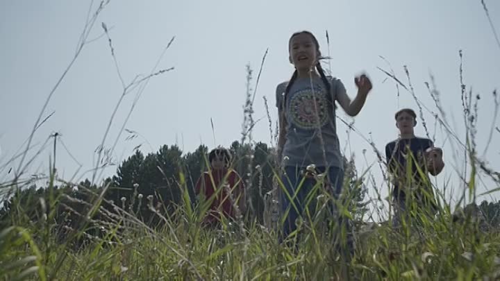 ⁣Nina of the Woods 2020 HDRip XviD AC3-EVO