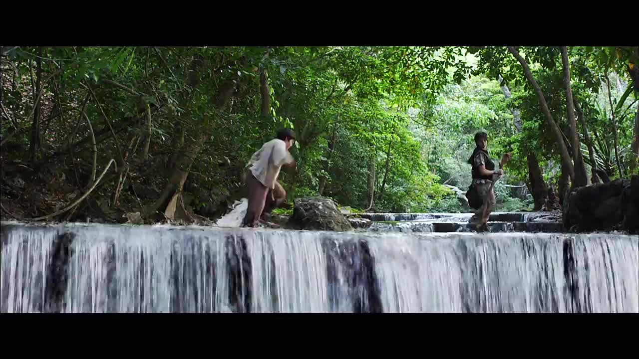 The Lost Medallion (2013)