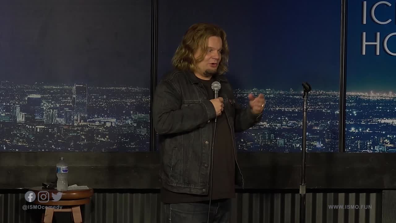 ⁣ISMO _ Pharmaceutical Commercials (2160p_30fps_VP9 LQ-160kbit_Opus)