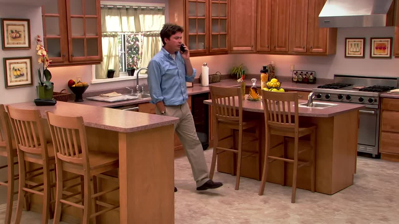 Arrested Development S01E07 In God We Trust