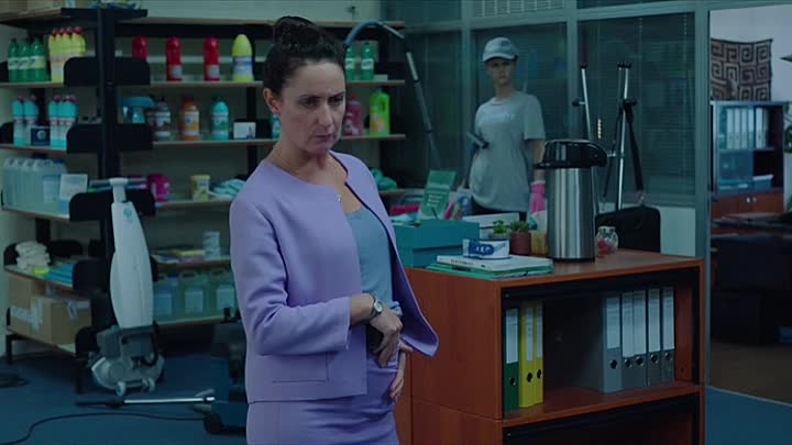 L Employee Du Mois 2022 French HDRip x264