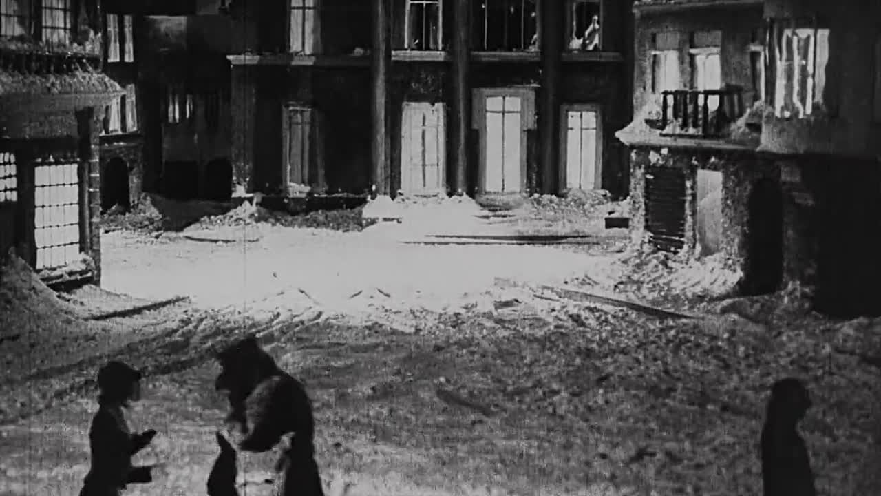 ⁣La Petite Marchande d Allumettes 1928 FRENCH 1080p WEBRip x264 AAC-