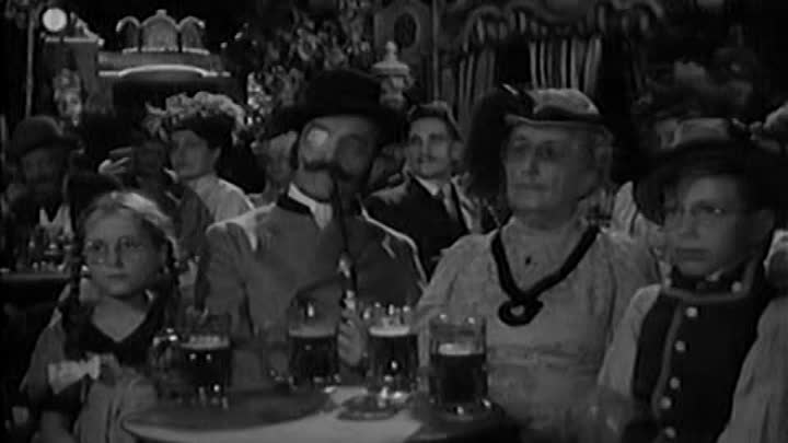 Louis Jouvet - 1949 - Miquette Et Sa Mere French Tvrip DivX