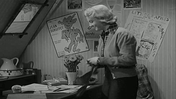 ⁣Louis De Funes - 1954 - Papa Maman La Bonne Et Moi French Dvdrip DivX