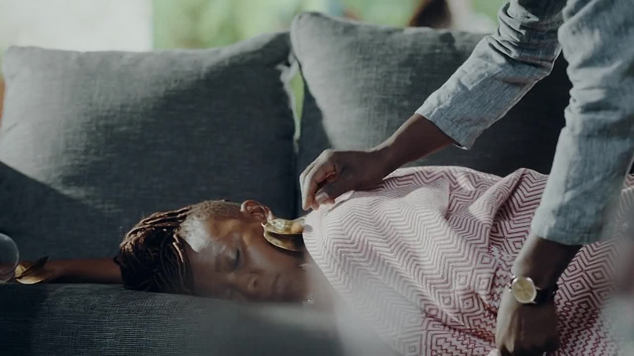 Noughts And Crosses S01E01