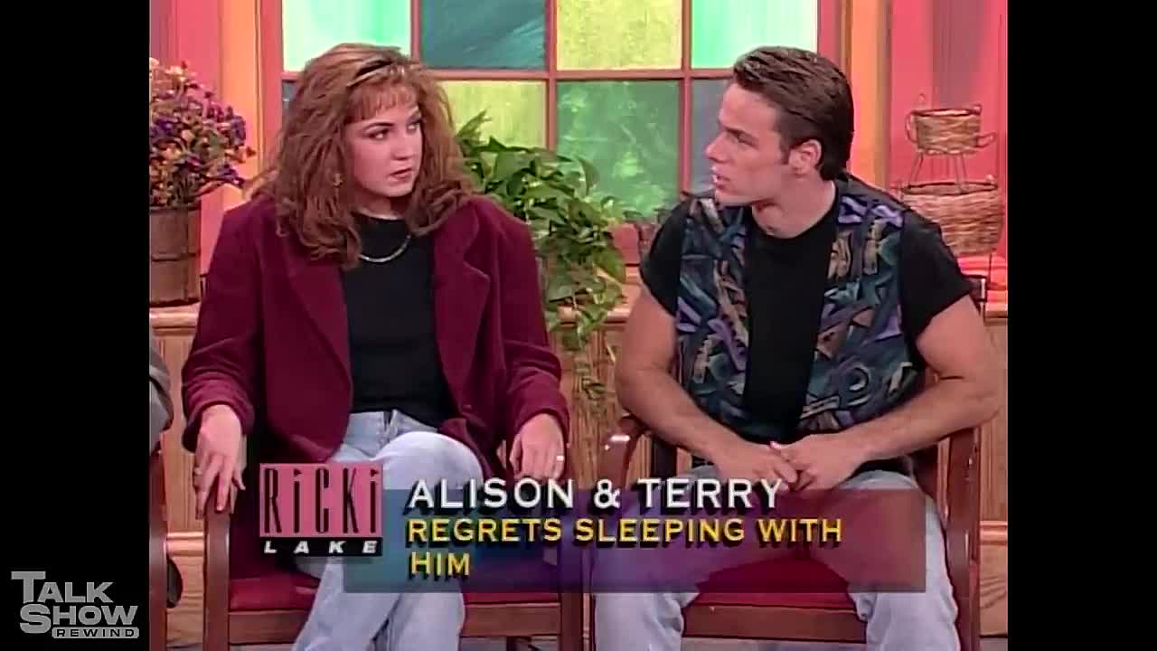 ⁣We Had Sex And It Ruined Our Friendship -Ricki Lake