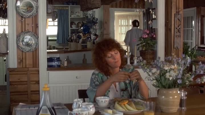 Violets Are Blue (1986)