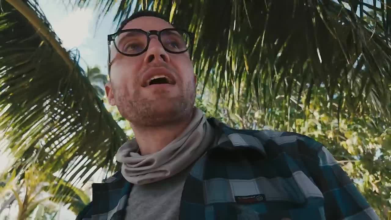 ⁣Sea Outcasts_ How Filipino Tribes Live in Deadly Seas 🇵🇭 - Full Documentary