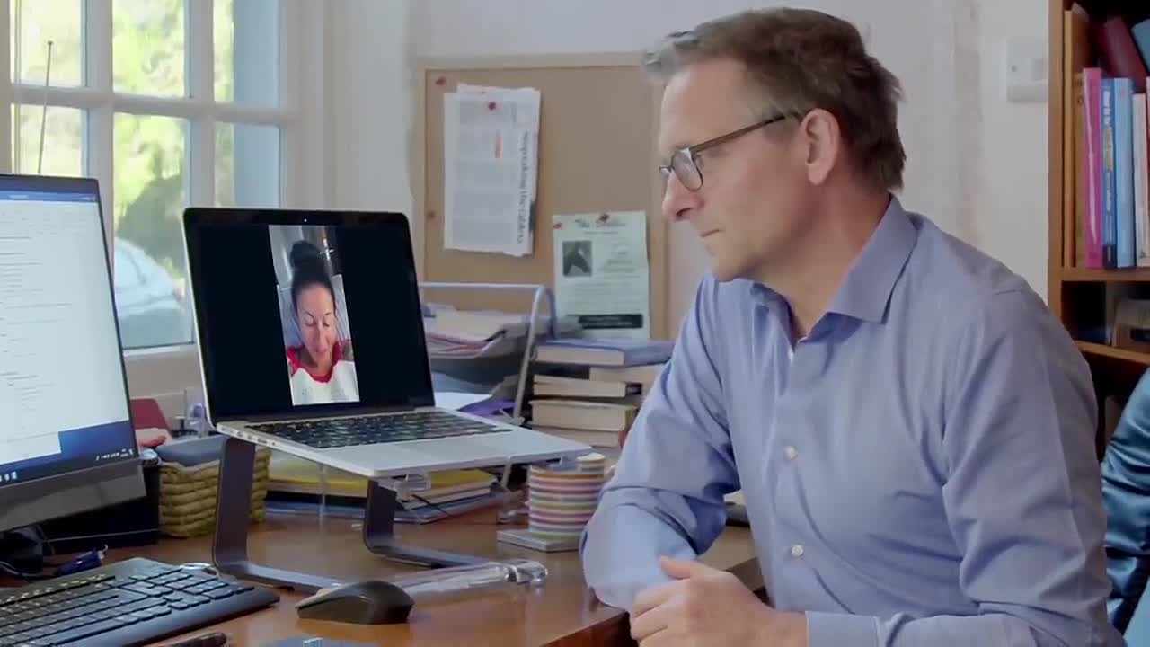 ⁣What Does 21 Days of Nothing but Junk Food Do to these Celebrities?