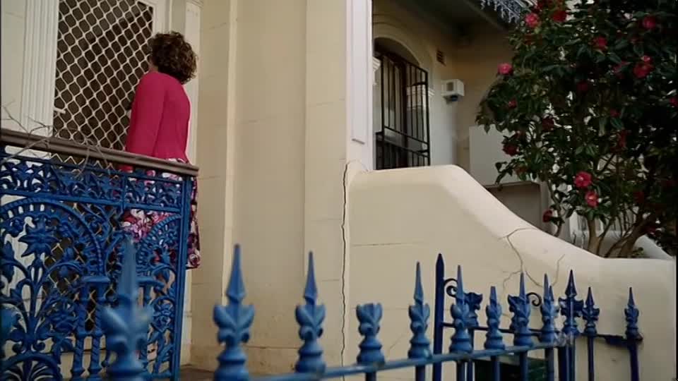 Redfern Now (2012) S01E01 -Family