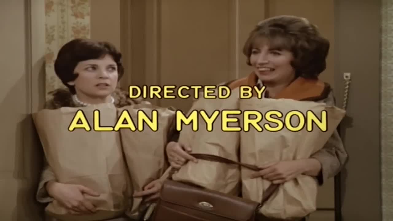 ⁣Laverne & Shirley -Fakeout at the Stakeout