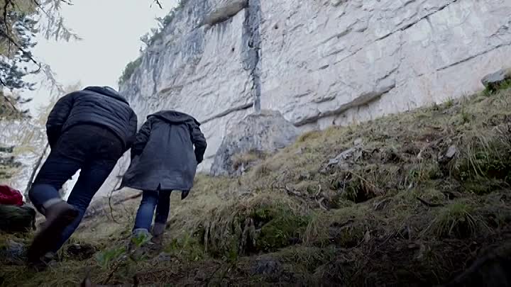 ⁣Survive 2022 HDRip XviD AC3-EVO