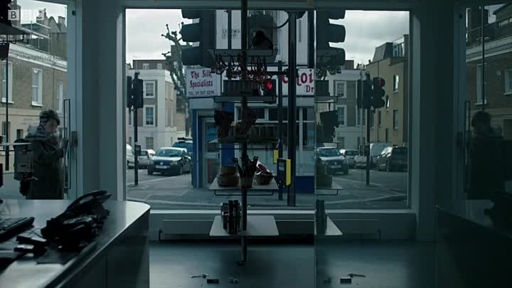 The Secrets S01E01 -The Dilemma