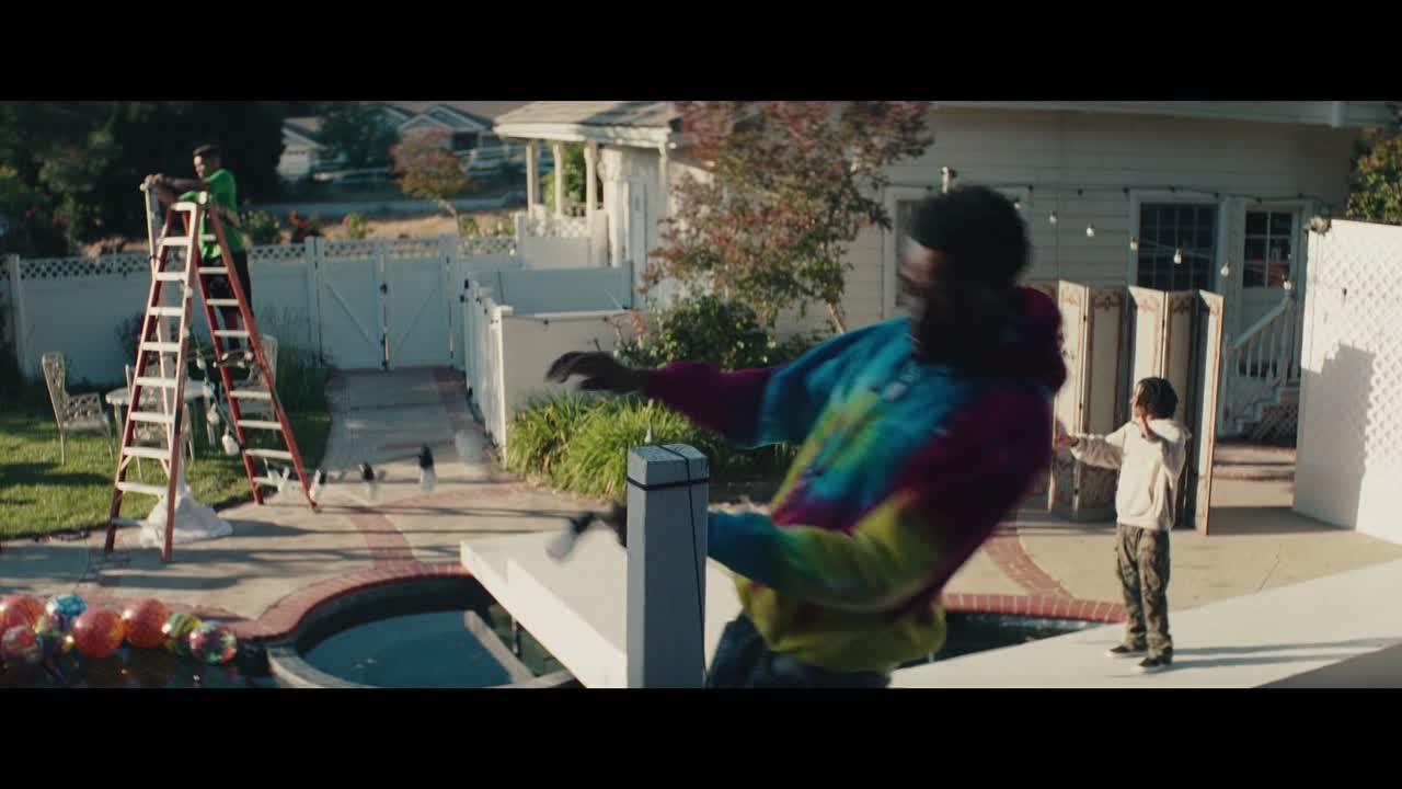 Dont Tell Mom The Babysitters Dead 2024 1080p WEBRip x264 AAC-