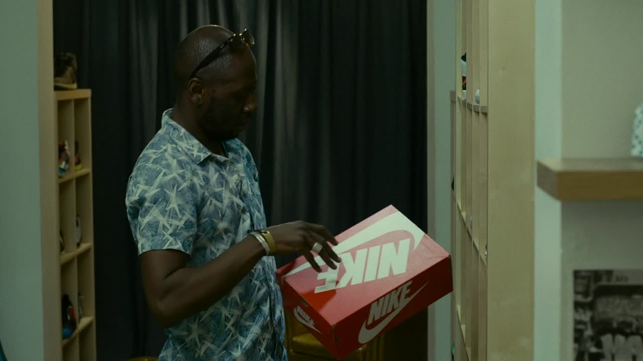 ⁣Les Derniers Parisiens 2016 FRENCH 1080p WEB-DL H264-Wawacity homes