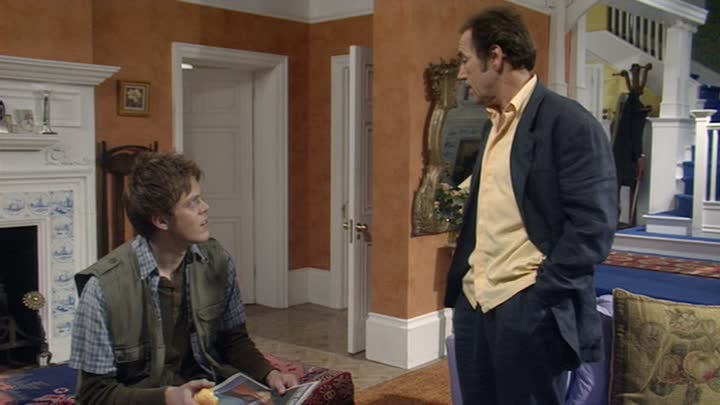 My Family (2000) - S01E05 - Farewell to Alarms