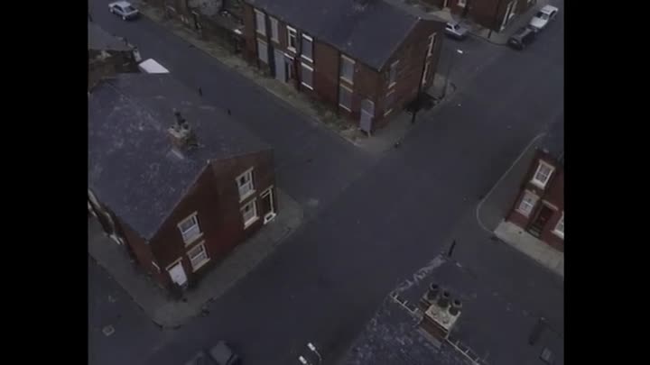 ⁣Circles of Deceit -S01E00 (1993)