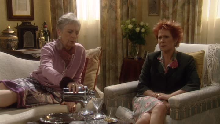 My Family (2000) - S02E10 - 'Tis Pity She's a Whore