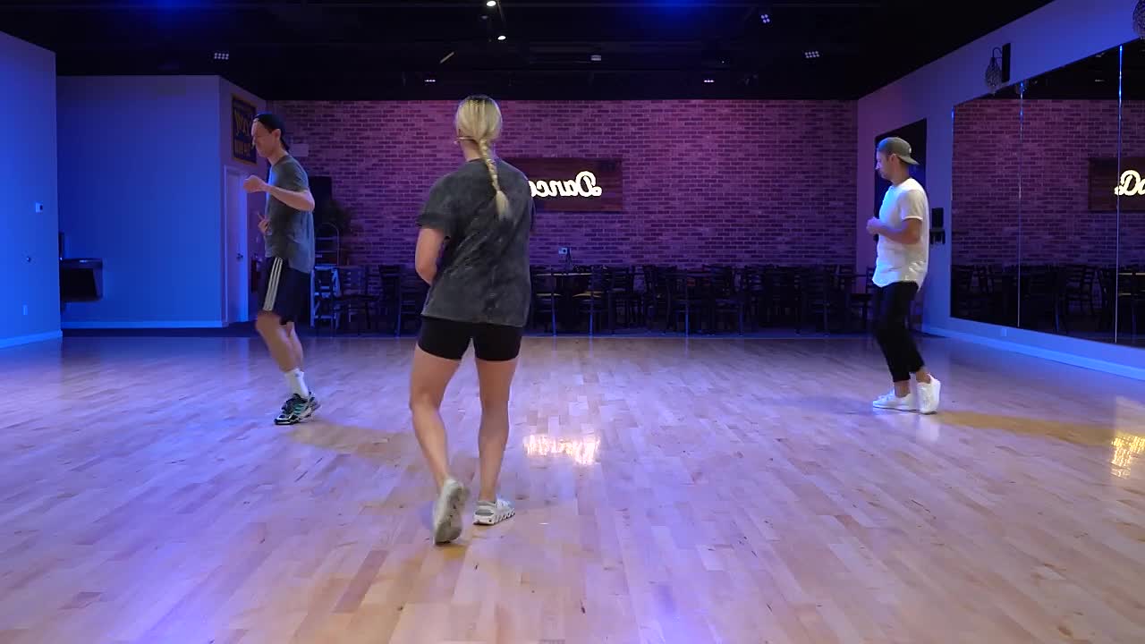 ⁣15 Minute Dance Workout - Cumbia, Cha Cha, Salsa, Samba And American Rumba _ Easy To Follow Along