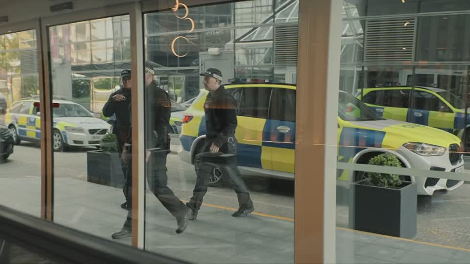 Professor T S03E05 -The Conference