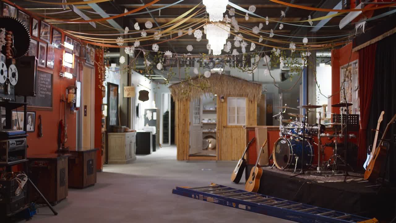 Beyond Infinity Buzz And The Journey To Lightyear 2022 1080p WEBRip x264 AAC5 1-