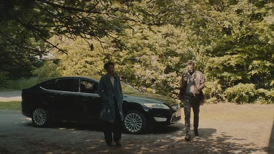 Professor T S02E06 -Swansong