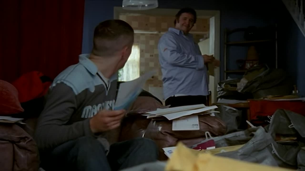 The Street S02E05 -Postman