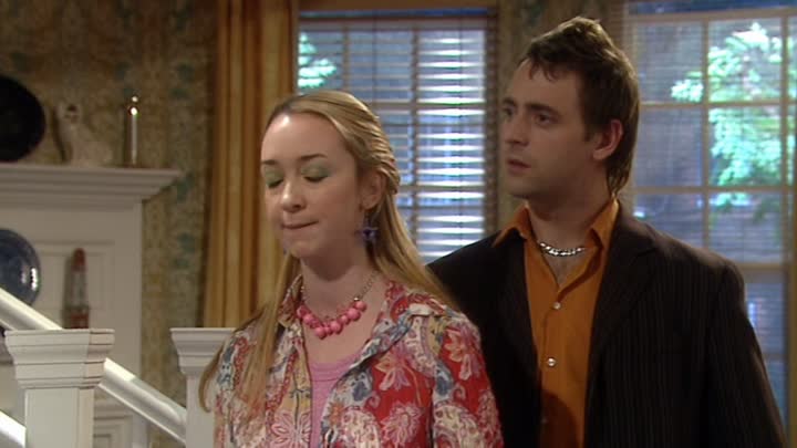 My Family (2000) - S05E04 - Luck Be a Lady Tonight