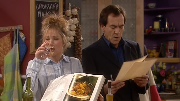 My Family (2000) - S05E05 - First Past the Post