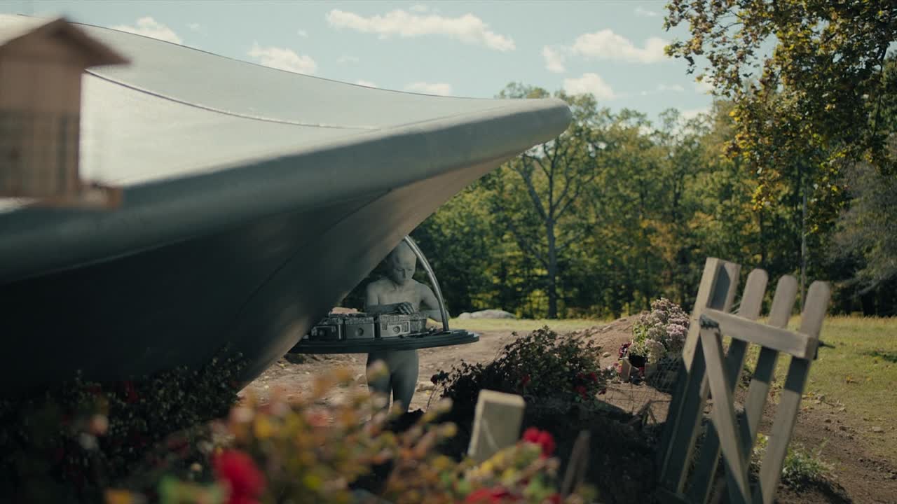 ⁣Jules 2023 1080p BluRay x264 AAC5 1-