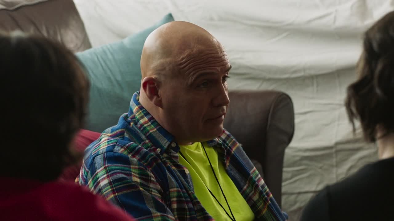 ⁣Devil On Campus The Larry Ray Story 2024 1080p WEBRip x264 AAC-