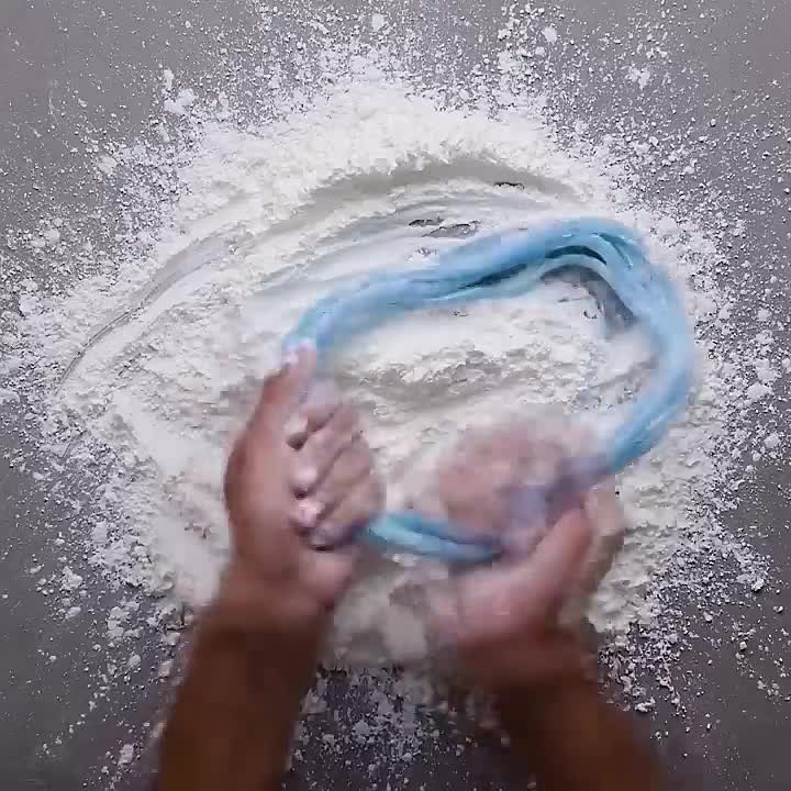 Tricks You Can Do With Your Food by Blossom