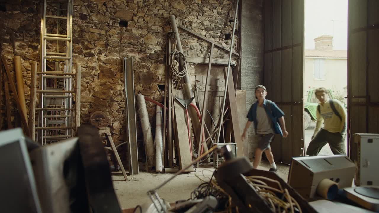 Juniors 2023 FRENCH 1080p WEB-DL H264-Slay3R