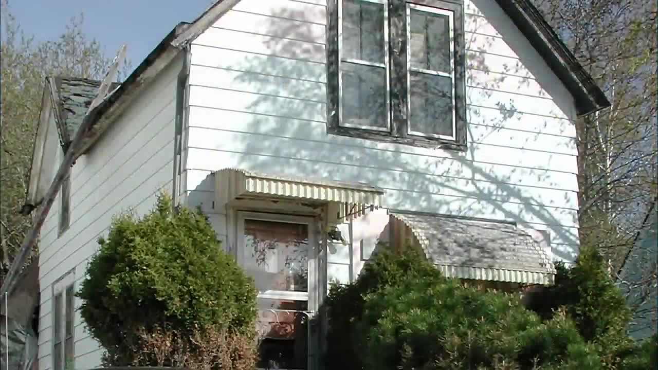 ⁣Circumstantial Evidence