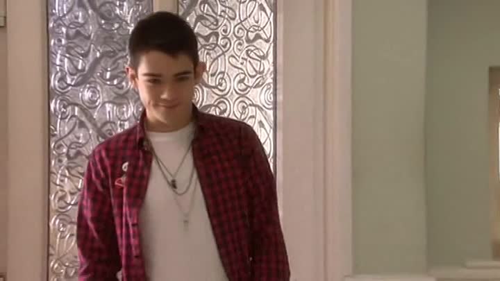 Moving On (2009) - S01E04 - Dress to Impress