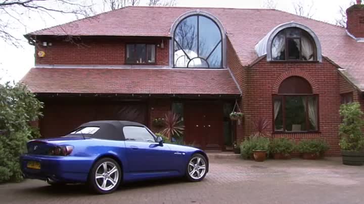 Moving On (2009) - SE01E03 - Drowning Not Waving