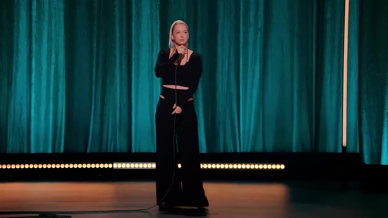 ⁣These Comedians Make Aging Funny