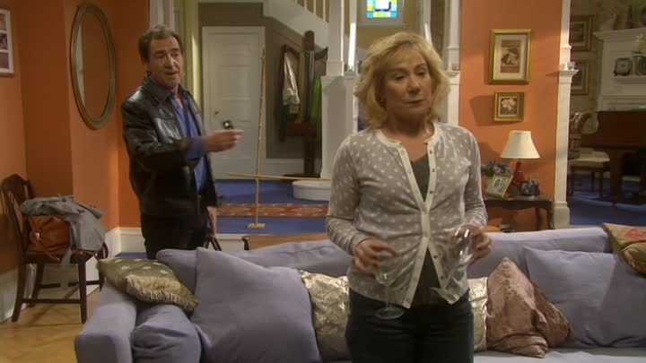 My Family (2000) - S11E05 - Harper vs Harper