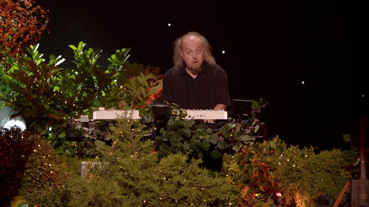 Bill Bailey Qualmpeddler 2013 BLURAY 1080p BluRay x264 AAC5 1-