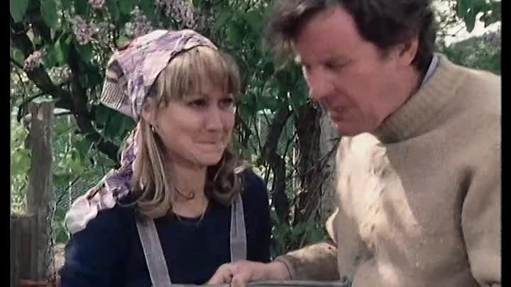 ⁣S03E01 - The Early Birds